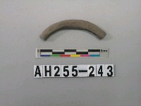 藏品(灰色泥質陶環殘件)的圖片